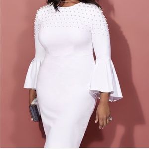 Eloquii NWT Flare Sleeve Dress w/ Pearl Detail